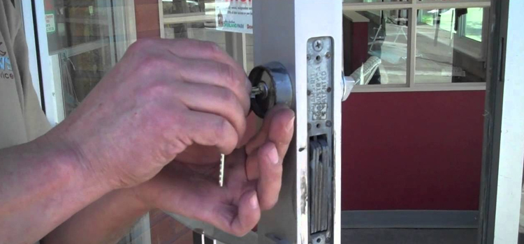 commercial door lock repair Milpitas